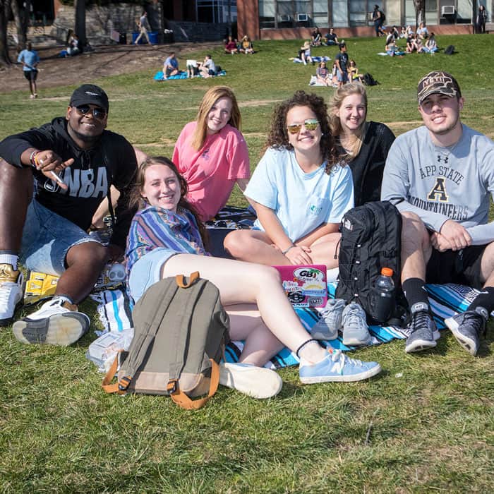 Students on Sanford Mall